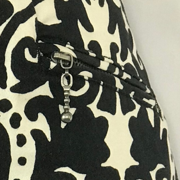 H&M Black & White Pattern Mini Skirt - Picture 8 of 8